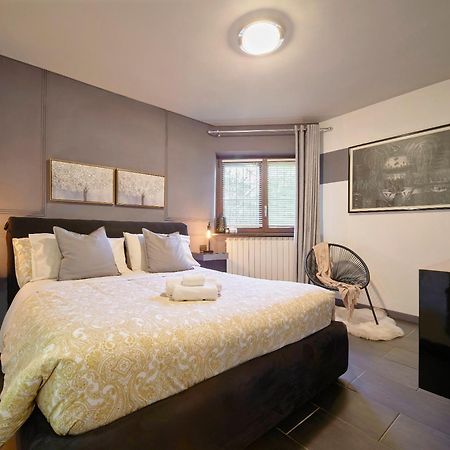 The Peaceful Apartament Close To Milan Trezzano sul Naviglio Exterior foto