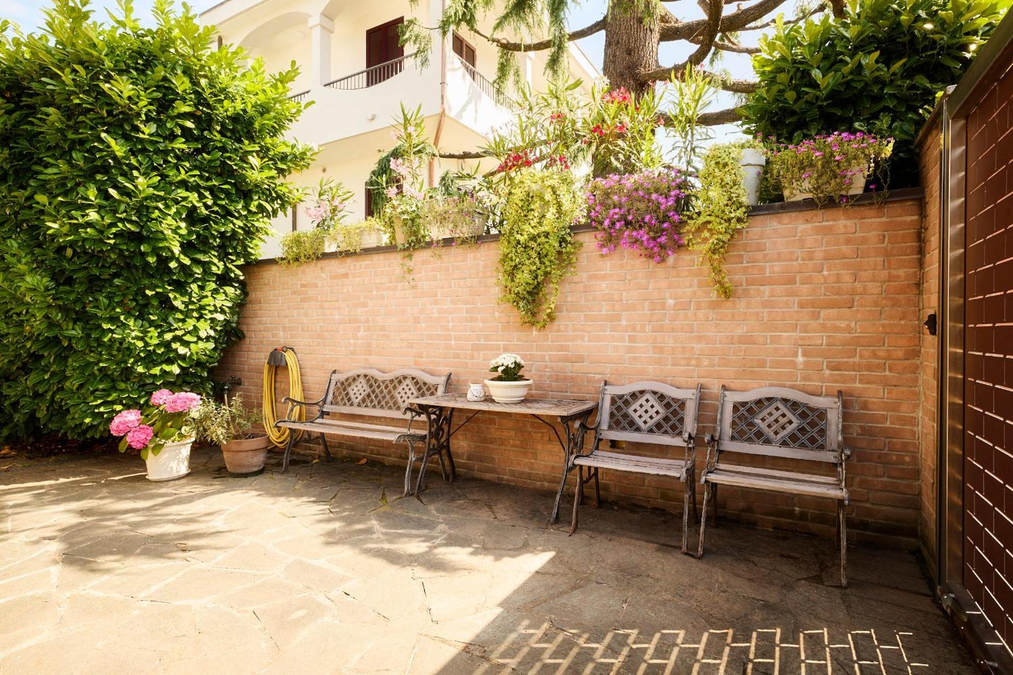The Peaceful Apartament Close To Milan Trezzano sul Naviglio Exterior foto