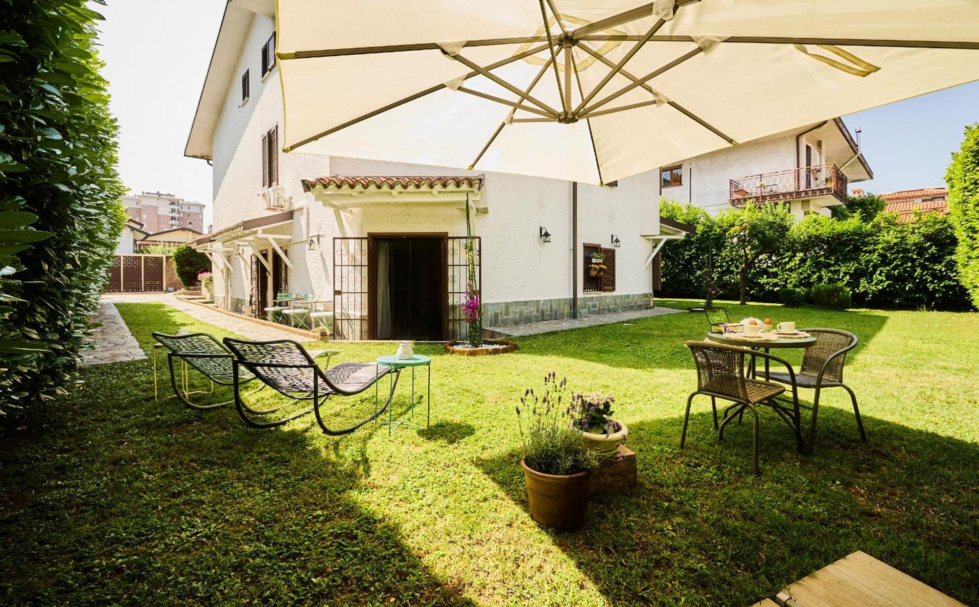 The Peaceful Apartament Close To Milan Trezzano sul Naviglio Exterior foto
